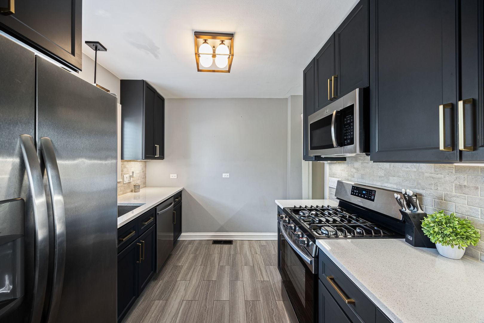 5824 Prospect Avenue Berkeley, IL 60163 - Photo 8 of 25