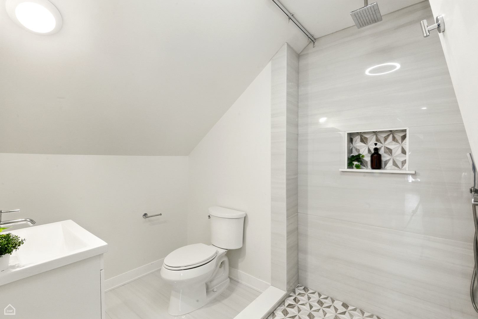 1024 South Ridgeland Avenue Oak Park, IL 60304 - Photo 18 of 22