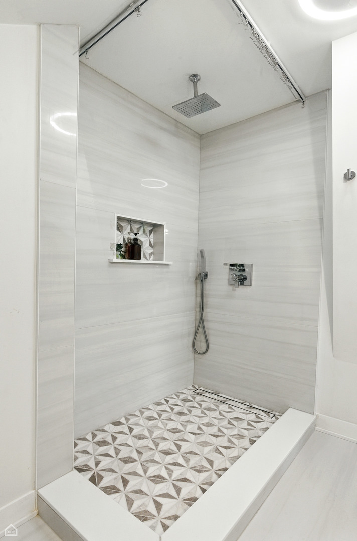 1024 South Ridgeland Avenue Oak Park, IL 60304 - Photo 19 of 22