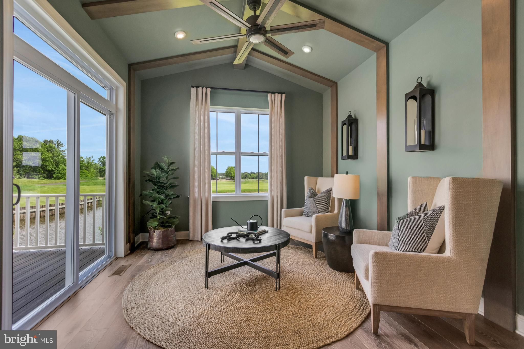 41 Baldwin Way Perkasie, PA 18944 - Photo 20 of 44 Sunroom with vaulted ceiling