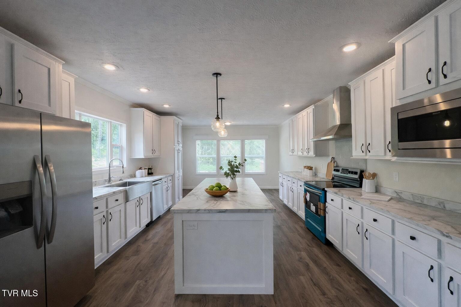 290 Race Track Road Rogersville, TN 37857 - Photo 5 of 19 Kitchen