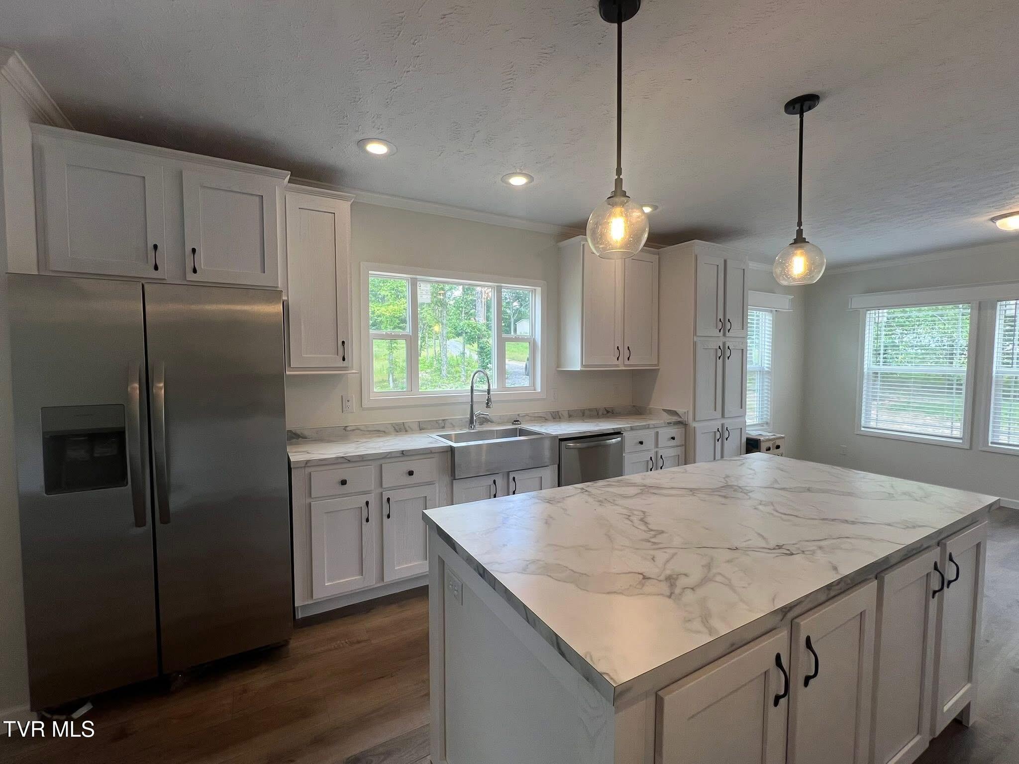 290 Race Track Road Rogersville, TN 37857 - Photo 9 of 19 IMG_3069