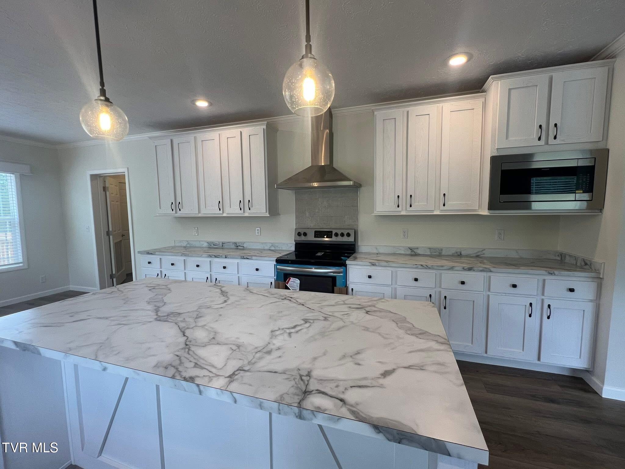 290 Race Track Road Rogersville, TN 37857 - Photo 10 of 19 IMG_3070