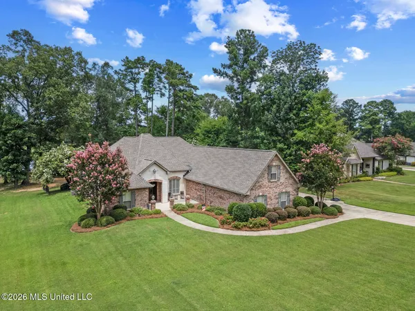 $669,900 | 126 Ashbrooke Trail, Madison, MS 39110