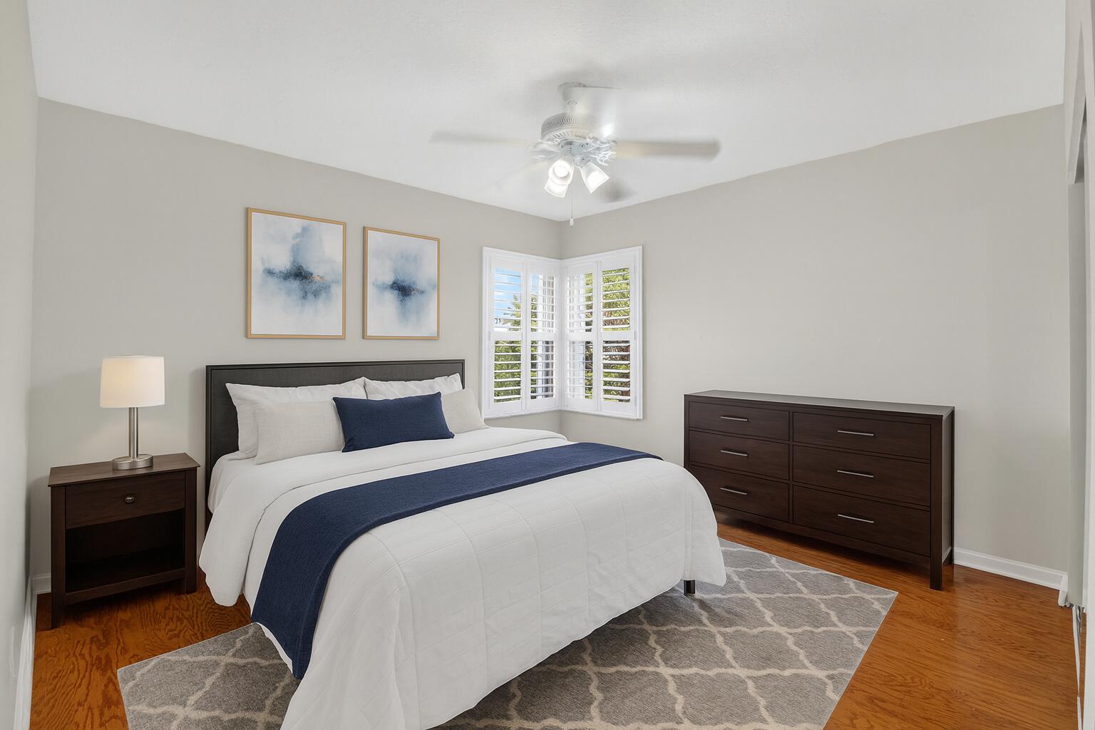 6695 Conch Court Boynton Beach, FL 33437 - Photo 23 of 40 Bedroom 3 with furniture