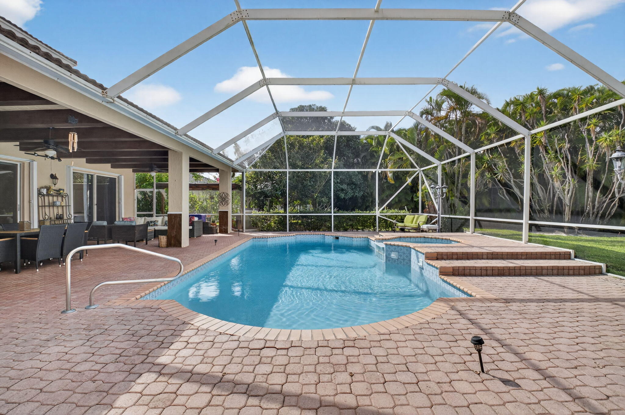 6695 Conch Court Boynton Beach, FL 33437 - Photo 28 of 40 Pool Area