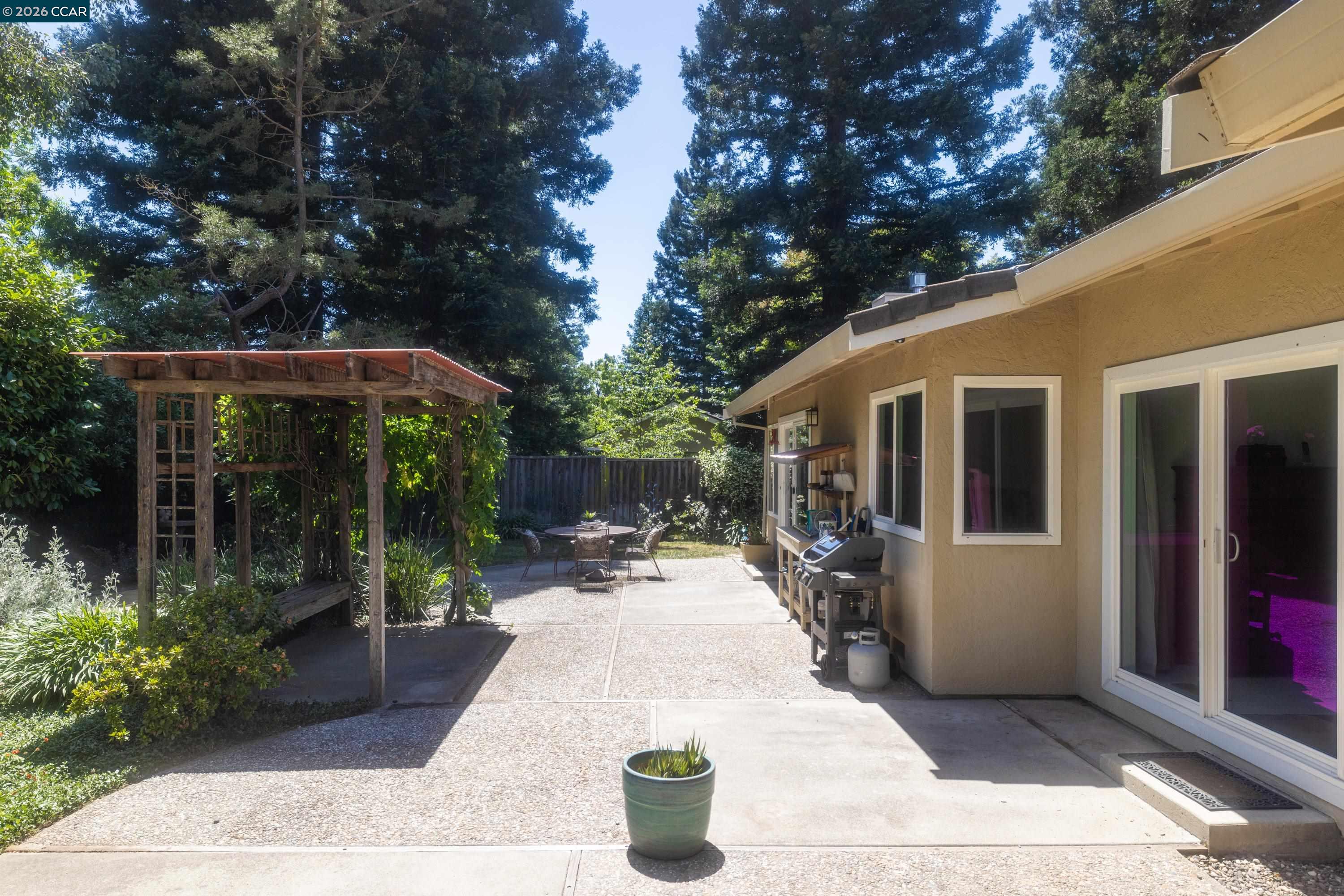 87 Lone Pine Court San Ramon, CA 94582 - Photo 35 of 54