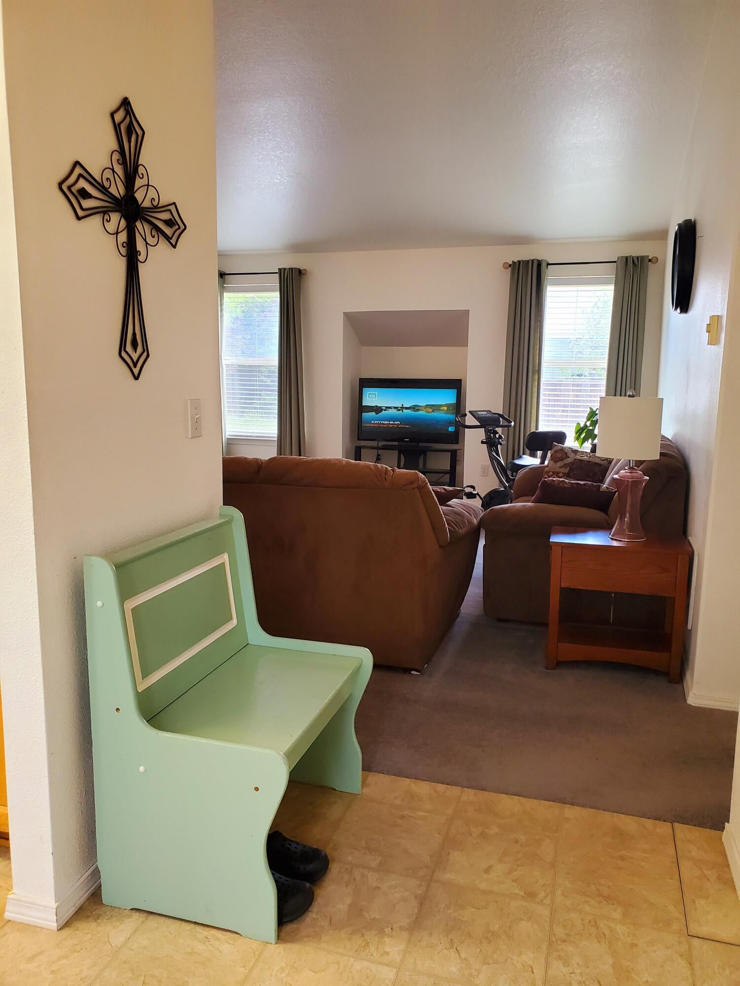 2133 Southwest 29th Street Redmond, OR 97756 - Photo 3 of 14 20220617_135450