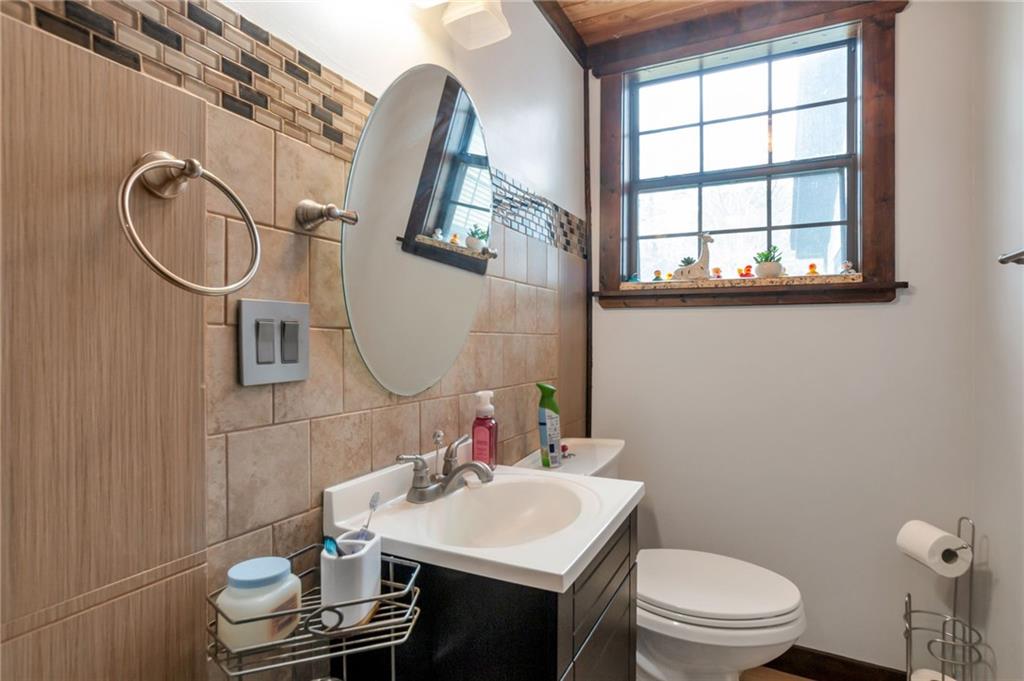 2062 Wilson Road Northwest Conyers, GA 30012 - Photo 10 of 25