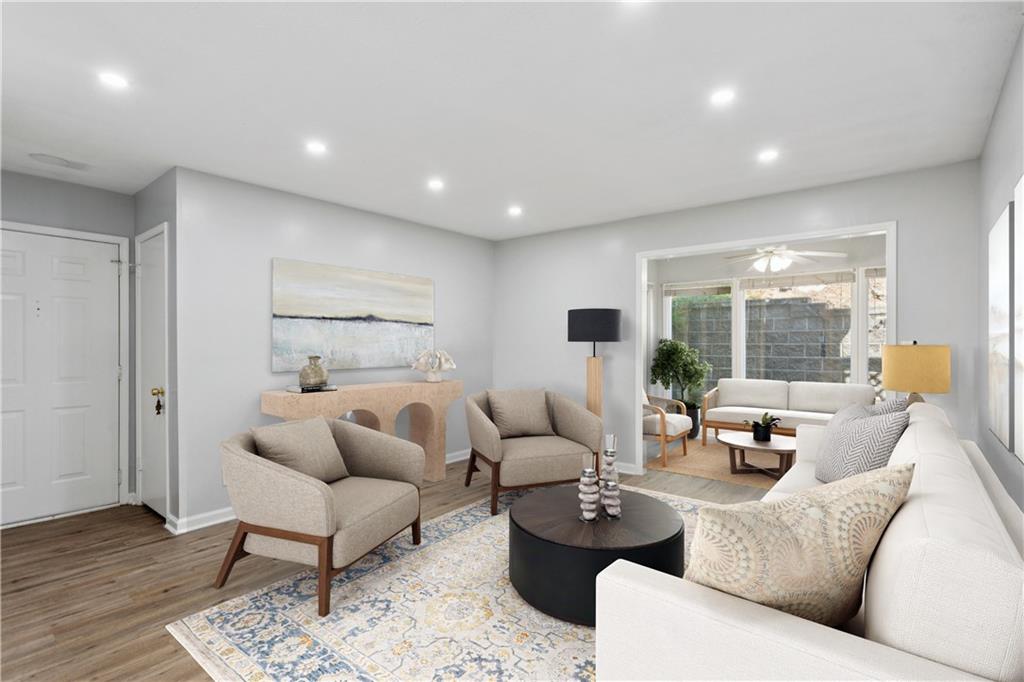 1308 Natchez Trace Atlanta, GA 30350 - Photo 5 of 27 a living room with furniture