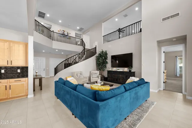 $1,075,000 | 21184 East Mayberry Road, Queen Creek, AZ 85142