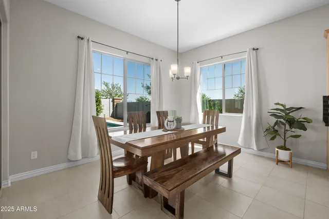 $1,075,000 | 21184 East Mayberry Road, Queen Creek, AZ 85142