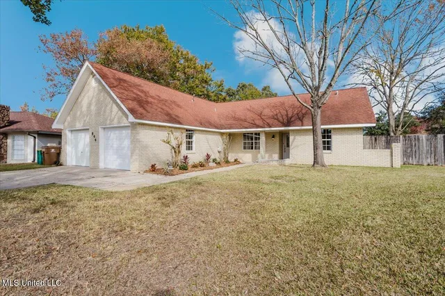 $265,000 | 844 Carolee Circle, Biloxi, MS 39532