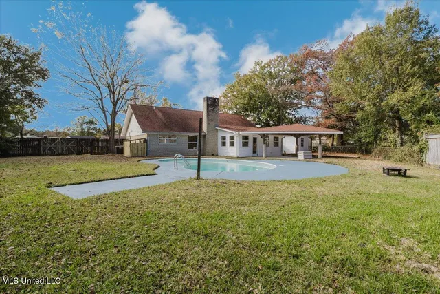 $265,000 | 844 Carolee Circle, Biloxi, MS 39532