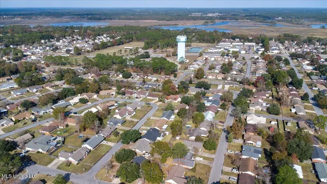 $265,000 | 844 Carolee Circle, Biloxi, MS 39532