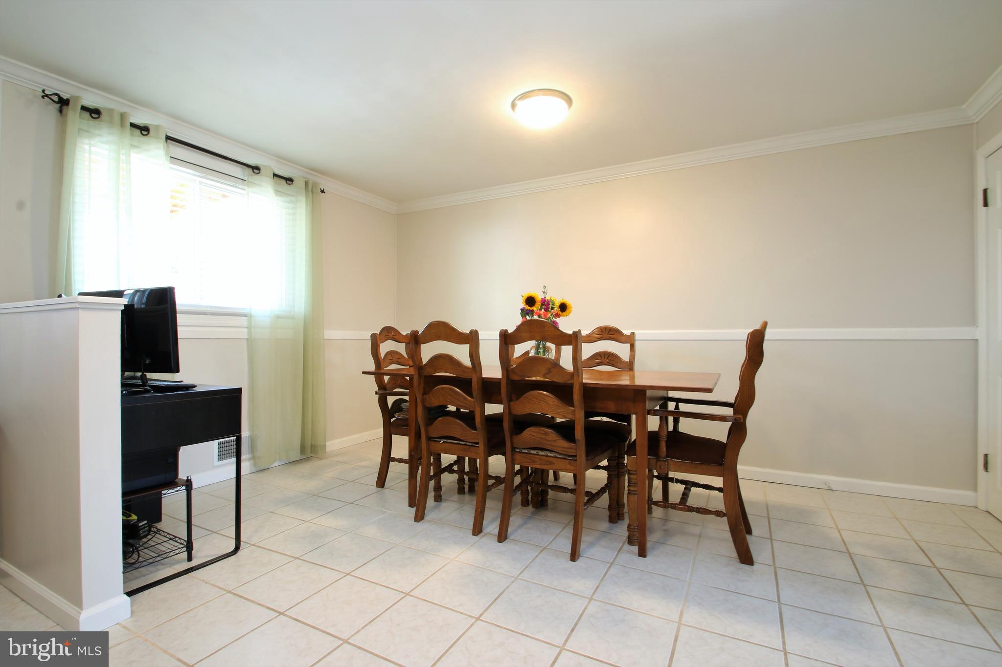 7822 Kavanagh Road Baltimore, MD 21222 - Photo 7 of 42