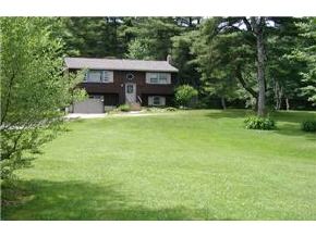 66 Hall Road Londonderry, NH 03053 - Photo 4 of 5