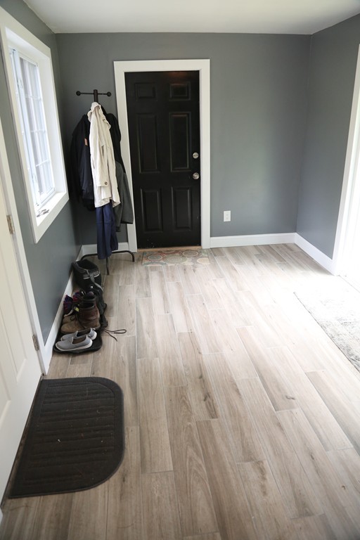 136 Rhode Island Road Lakeville, MA 02347 - Photo 11 of 30 Gallery Image 11
