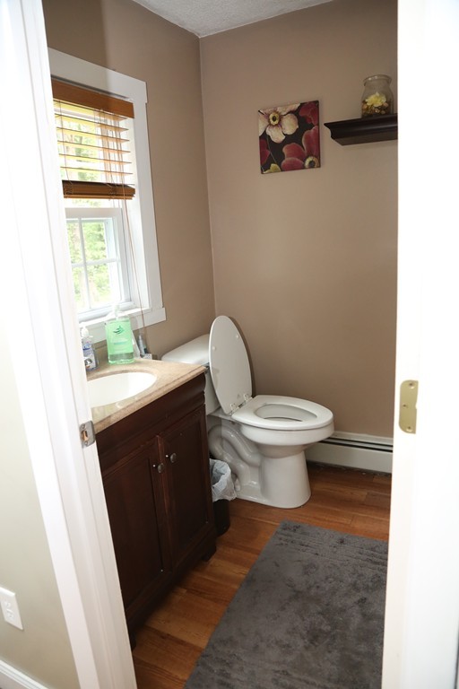136 Rhode Island Road Lakeville, MA 02347 - Photo 14 of 30 Gallery Image 14