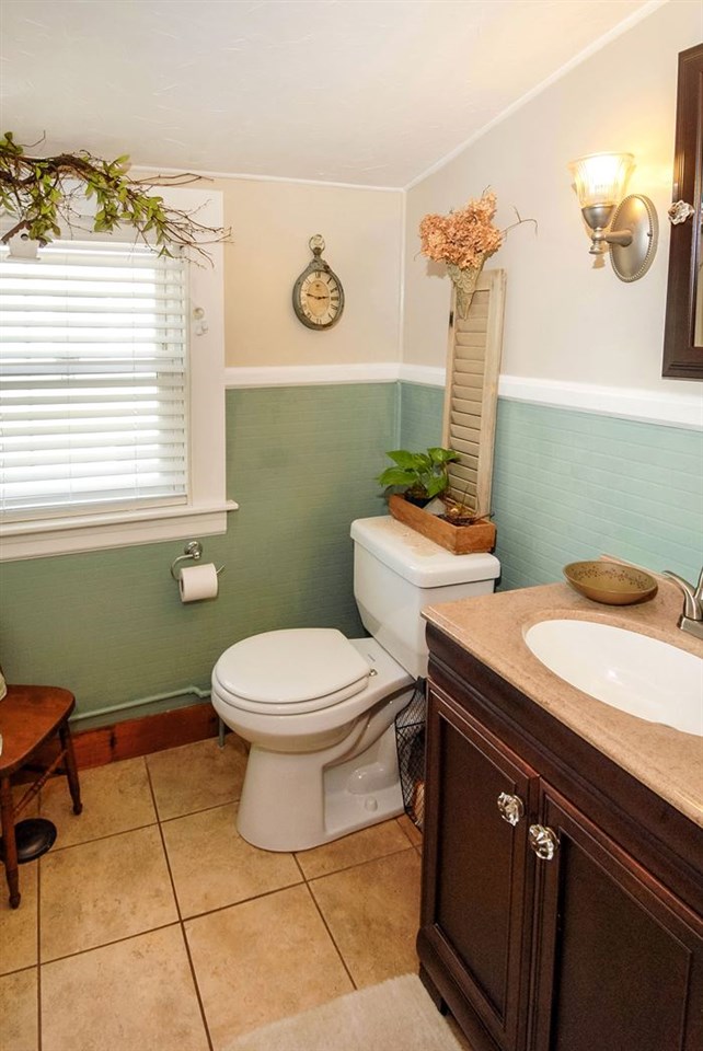 31 Linden Street Rochester, NH 03867 - Photo 28 of 30