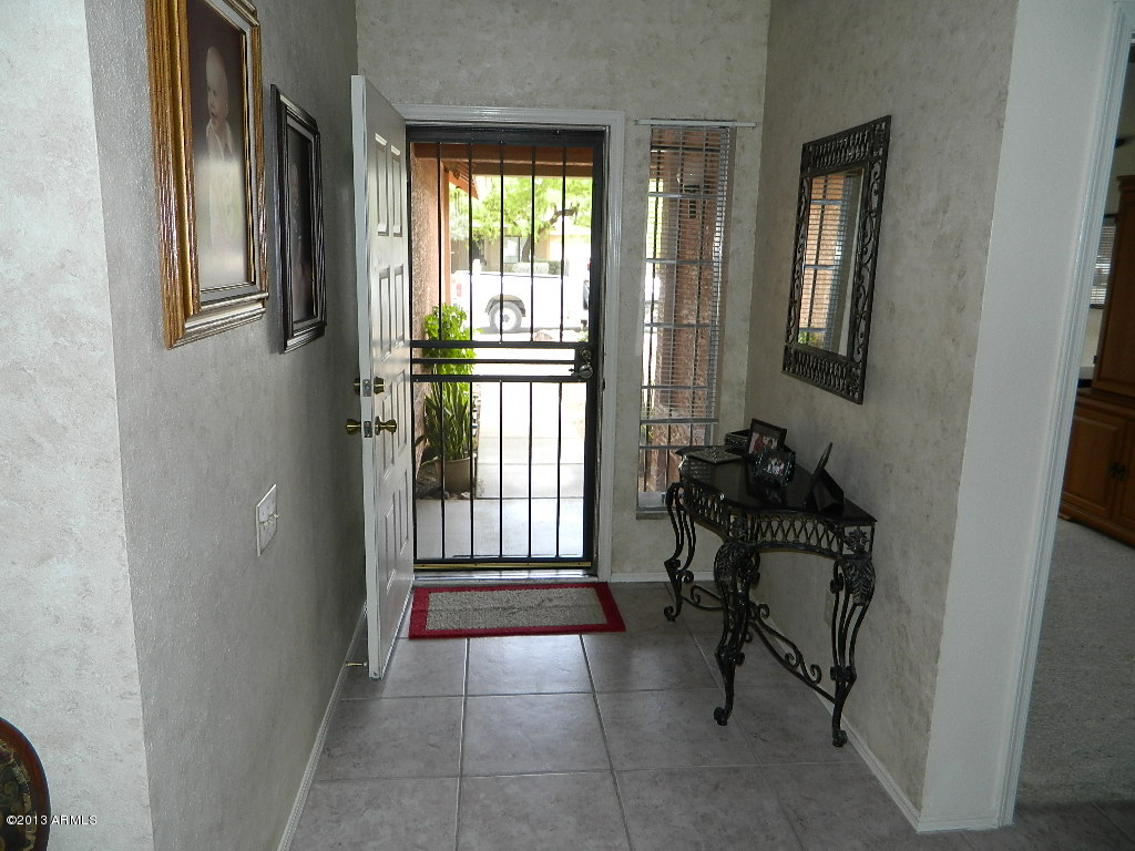 598 South Terrace Road Chandler, AZ 85226 - Photo 2 of 18 DSCN1445