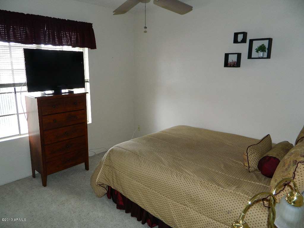 598 South Terrace Road Chandler, AZ 85226 - Photo 9 of 18 DSCN1452