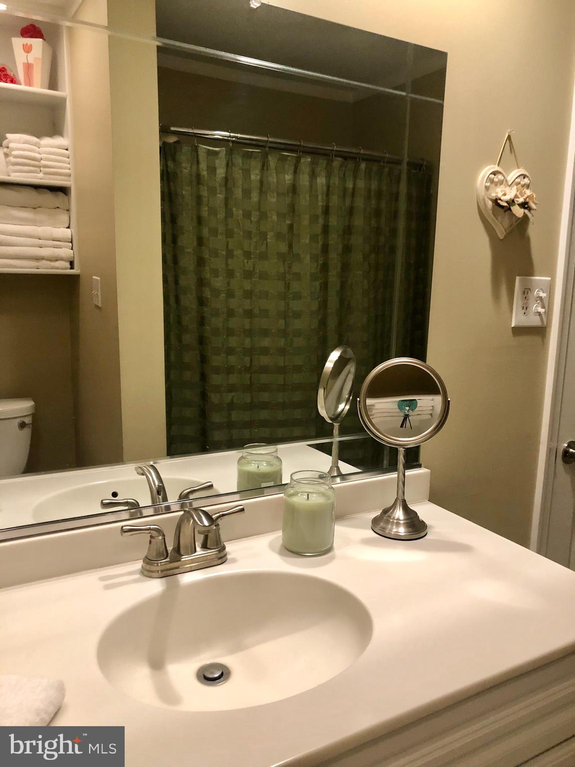 114 Timber Lane Levittown, PA 19054 - Photo 24 of 33
