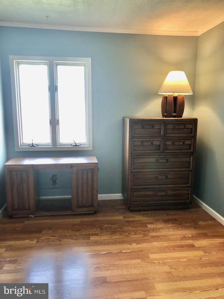 114 Timber Lane Levittown, PA 19054 - Photo 28 of 33