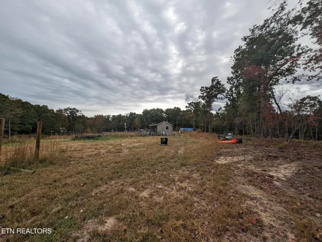 $98,900 | 370 Perkins Trail, Deer Lodge, TN 37726