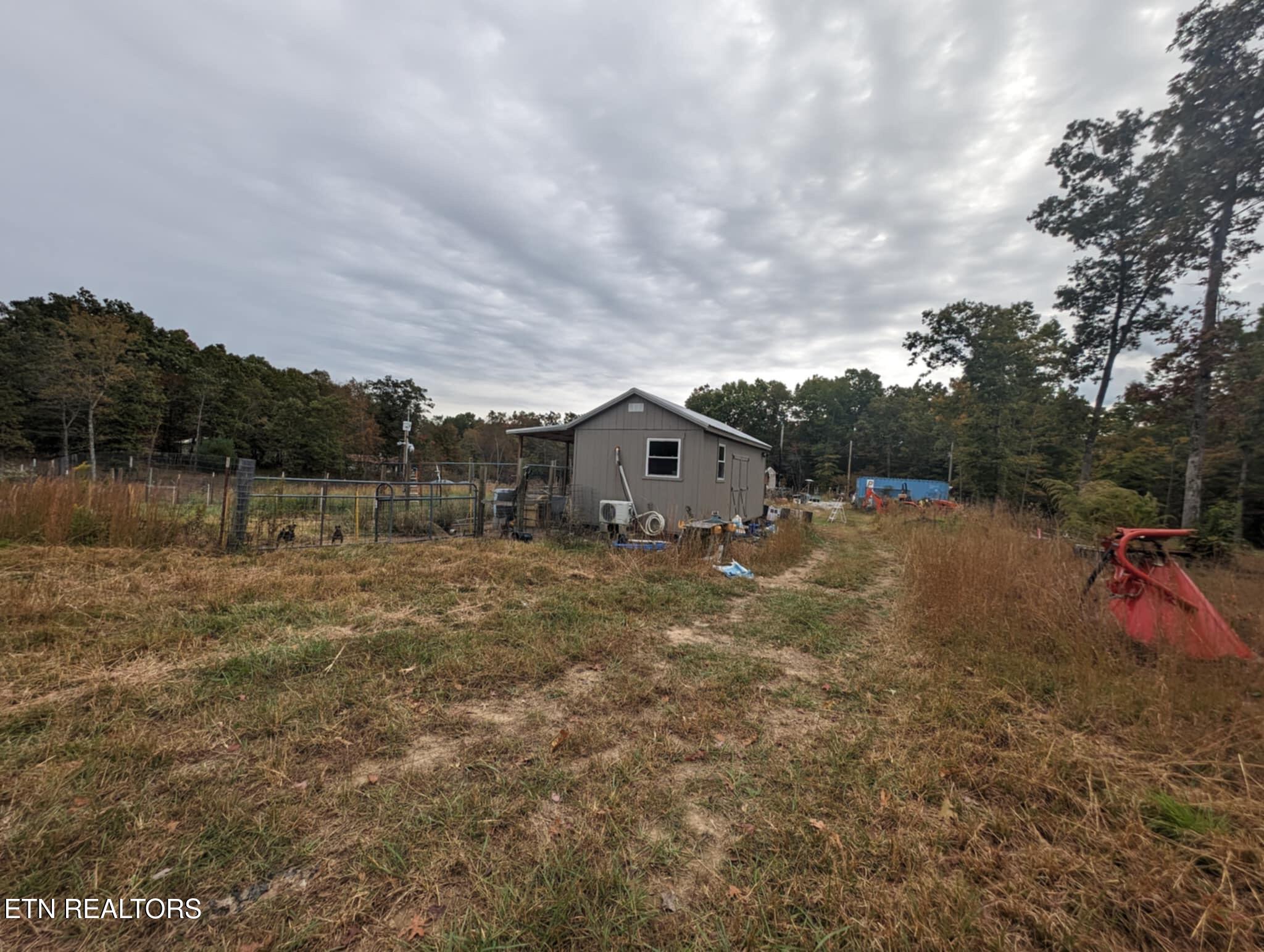 370 Perkins Trail Deer Lodge, TN 37726 - Photo 17 of 29 IMG_6276