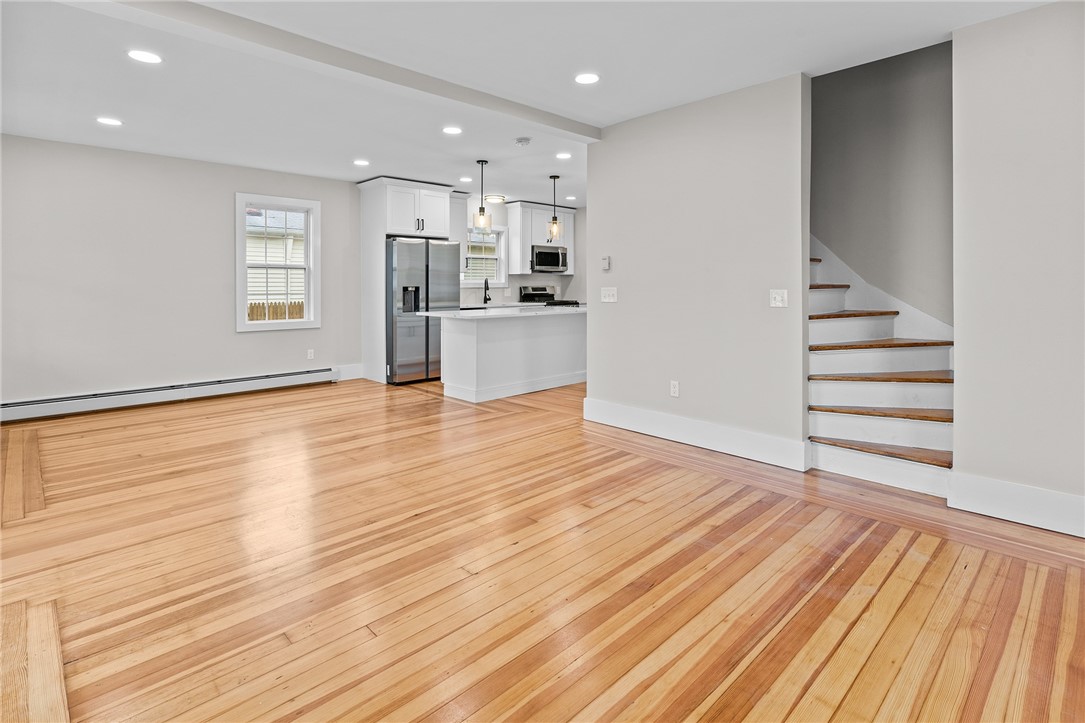 24 Hemalin Road Cranston, RI 02910 - Photo 13 of 49 Gallery Image 13