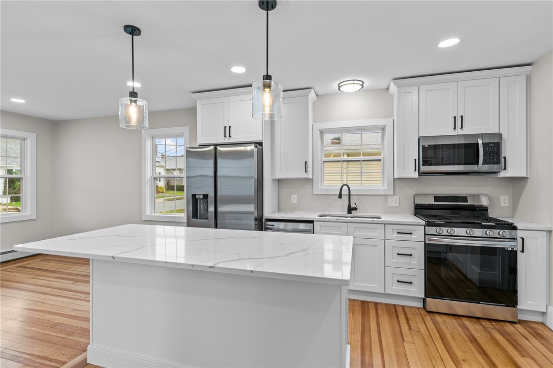 24 Hemalin Road Cranston, RI 02910 - Photo 20 of 49 Gallery Image 20