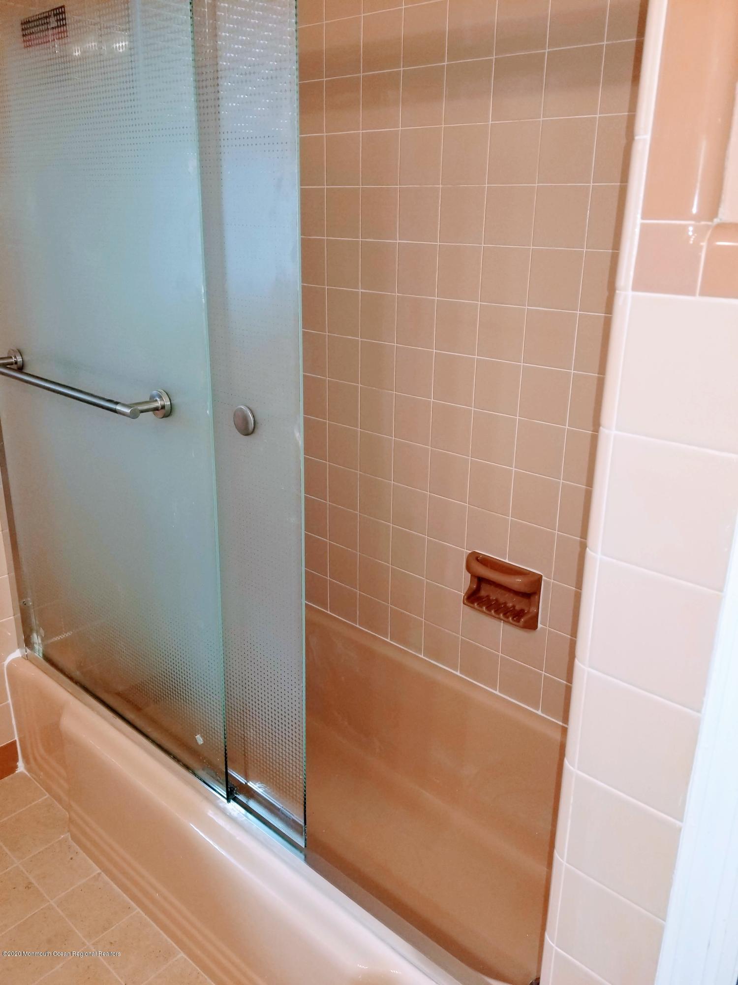 518 Couse Road Neptune Township, NJ 07753 - Photo 25 of 34 20200322_143215