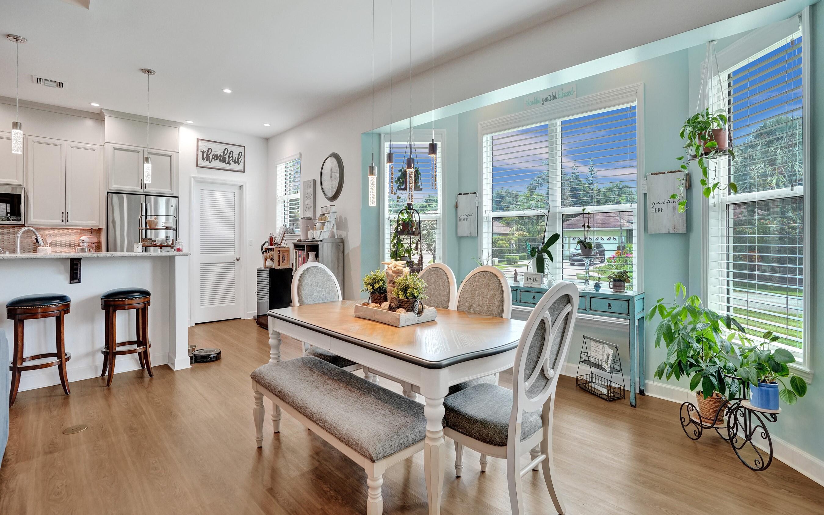 4487 Southeast Chelsea Circle Stuart, FL 34997 - Photo 9 of 36 Cheerful Dining Area