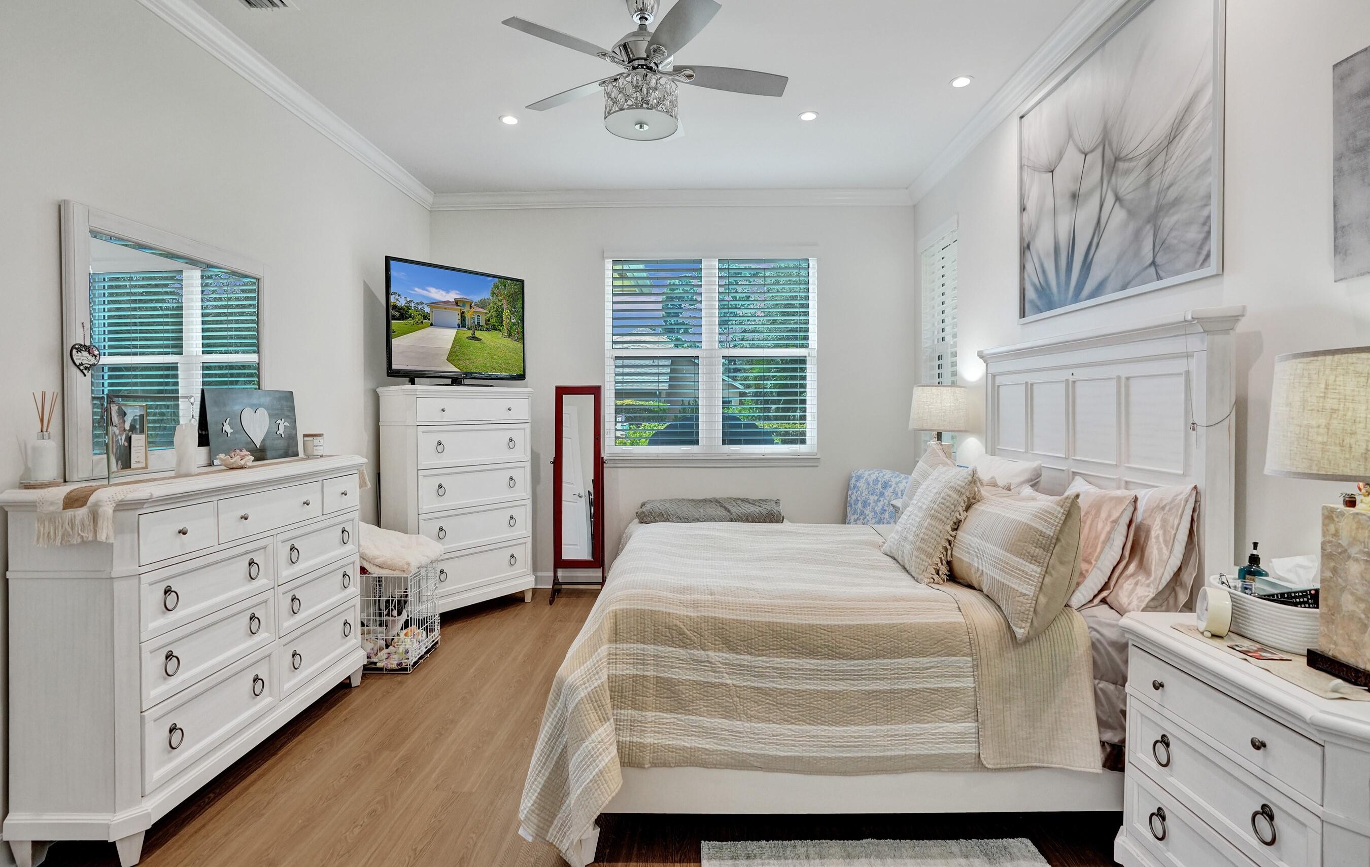 4487 Southeast Chelsea Circle Stuart, FL 34997 - Photo 12 of 36 Owner's Retreat