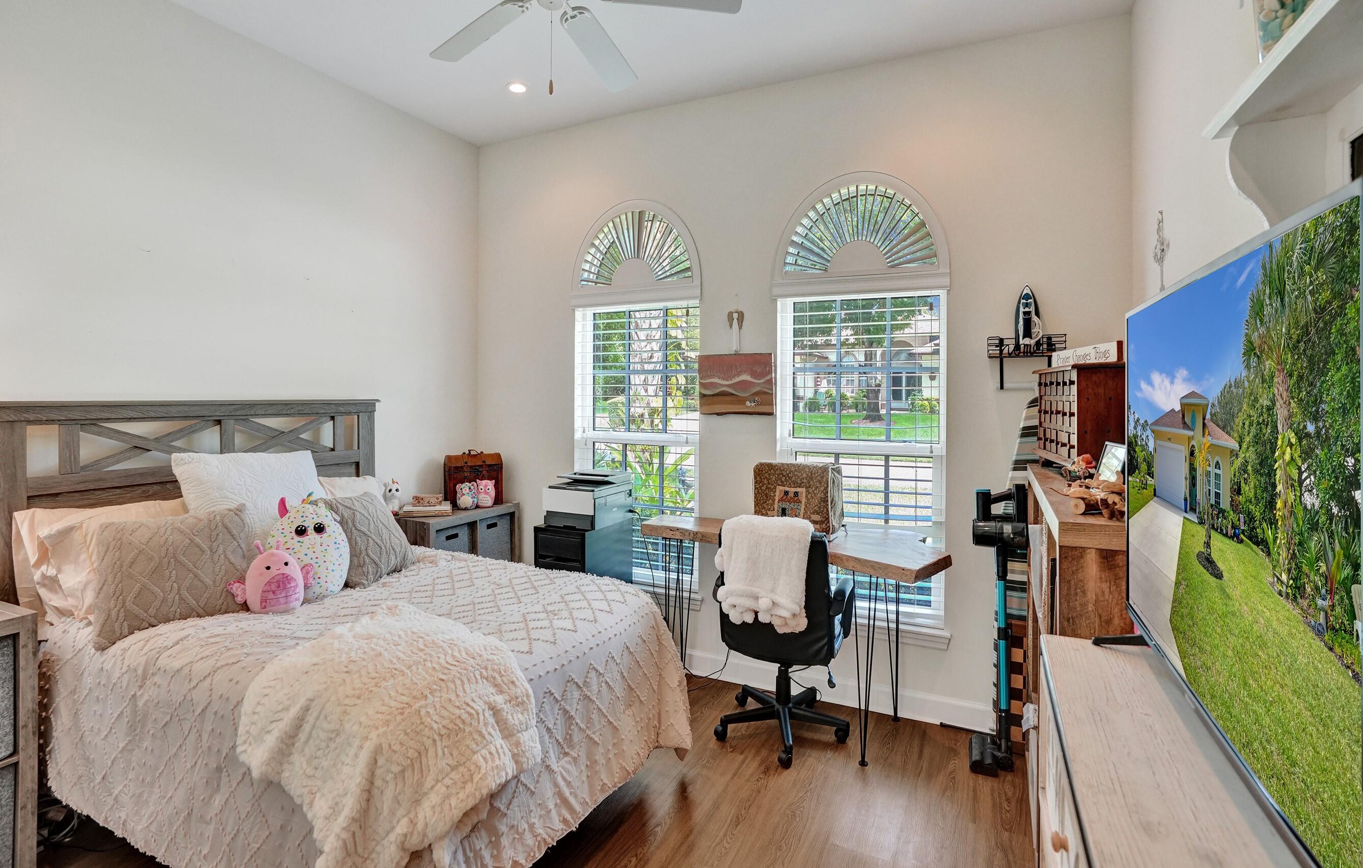 4487 Southeast Chelsea Circle Stuart, FL 34997 - Photo 17 of 36 Guest Bedroom