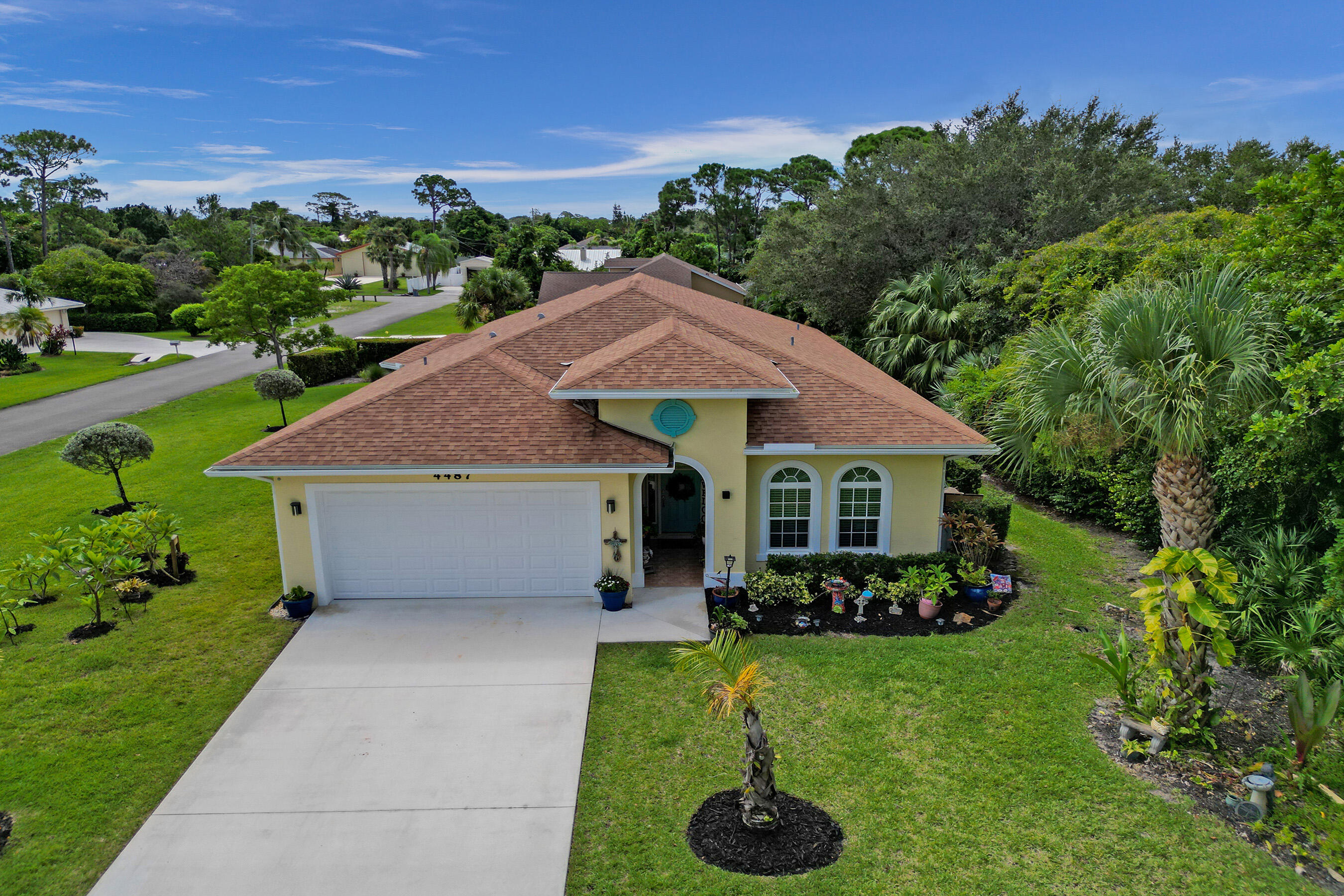 4487 Southeast Chelsea Circle Stuart, FL 34997 - Photo 26 of 36 Newer build - 2017