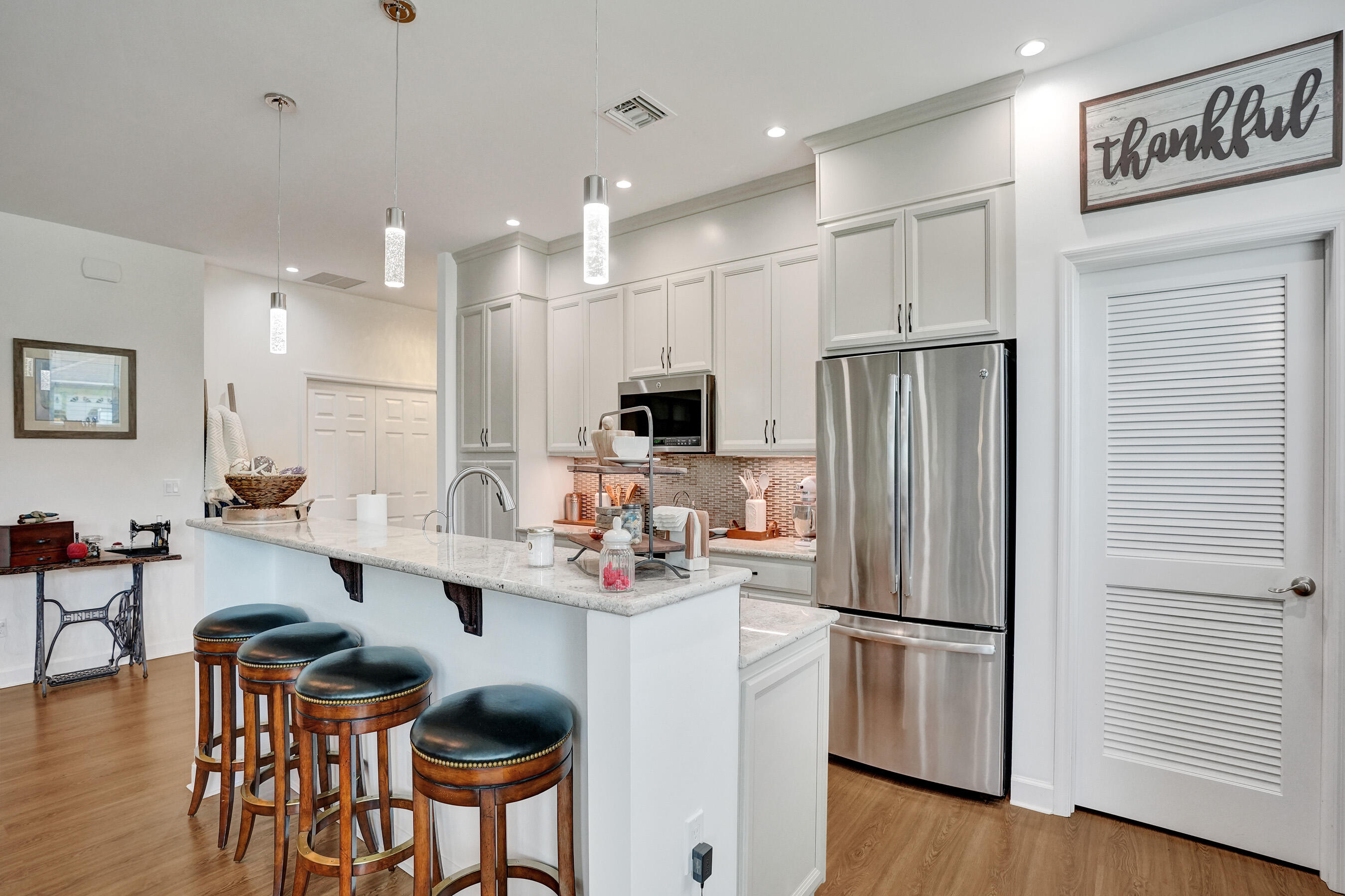 4487 Southeast Chelsea Circle Stuart, FL 34997 - Photo 6 of 36 Move-in Ready