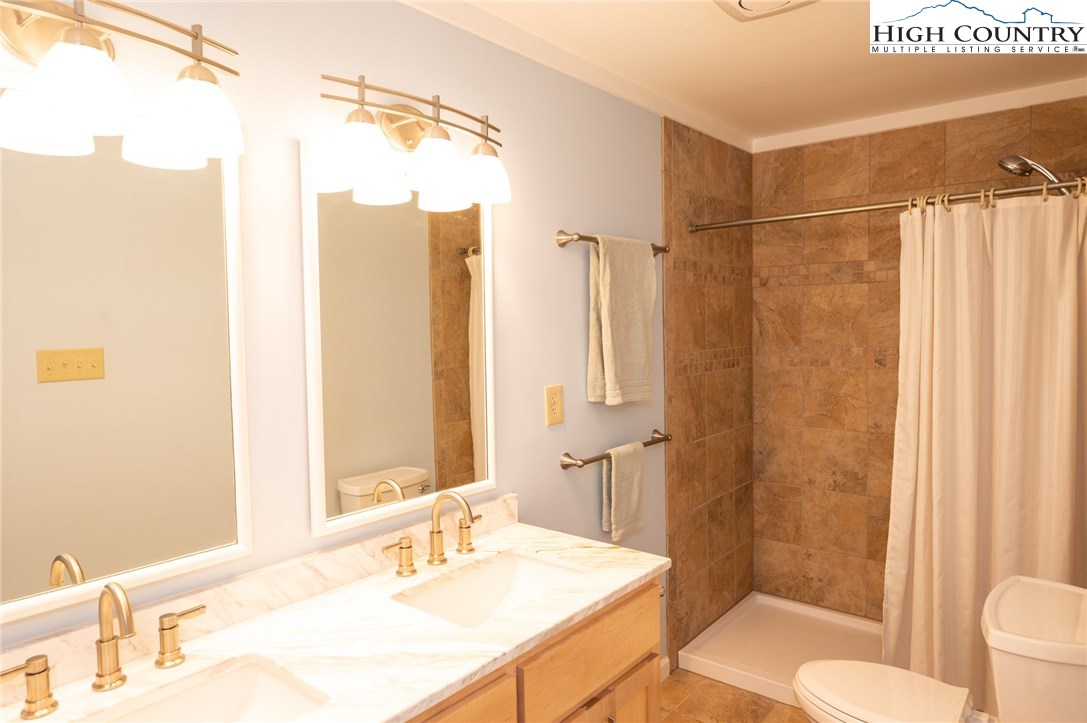 355 Chestnut Knob Road Boone, NC 28607 - Photo 20 of 45 Gallery Image 20