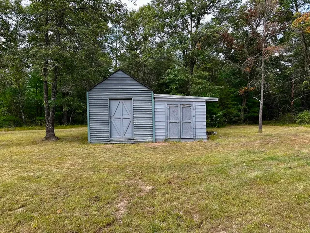 $195,000 | 1068 10th Avenue, Hancock, WI 54943