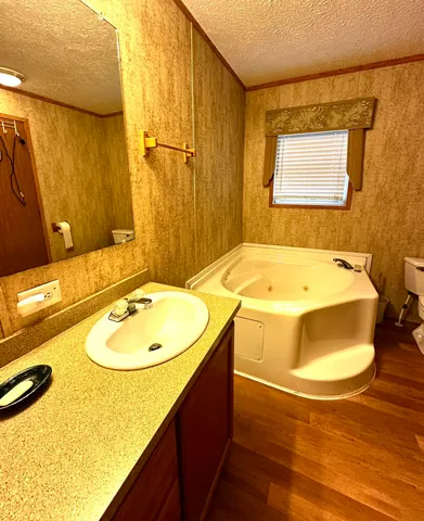 $195,000 | 1068 10th Avenue, Hancock, WI 54943