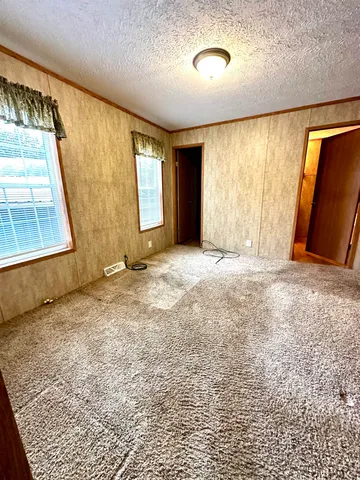 $195,000 | 1068 10th Avenue, Hancock, WI 54943