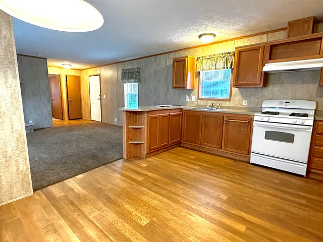 $195,000 | 1068 10th Avenue, Hancock, WI 54943