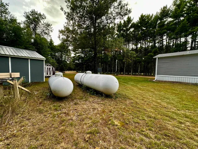 $195,000 | 1068 10th Avenue, Hancock, WI 54943