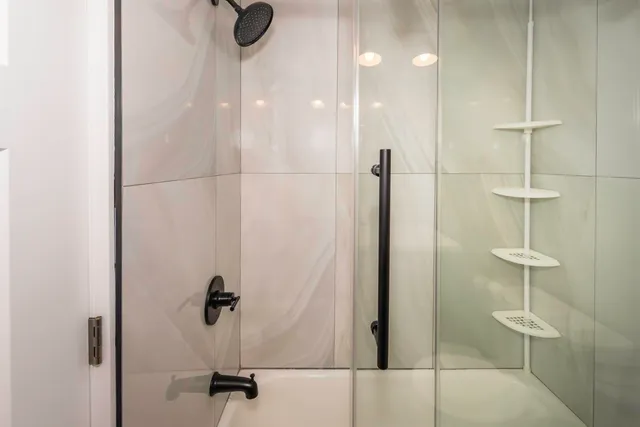 $240,000 | 3305 Williamsburg Road, Ann Arbor, MI 48108