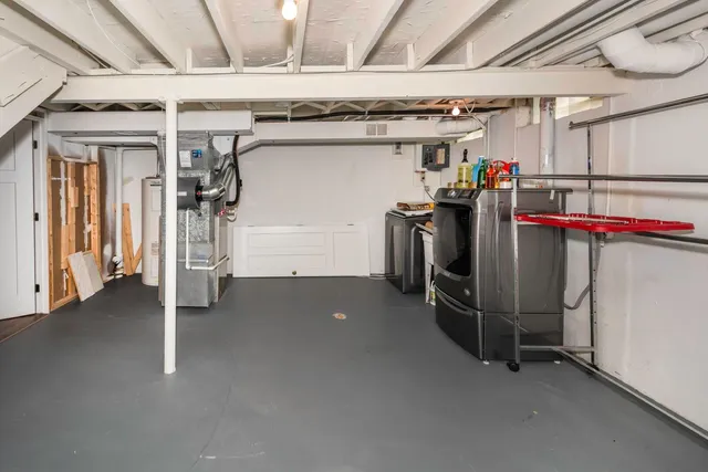 $240,000 | 3305 Williamsburg Road, Ann Arbor, MI 48108