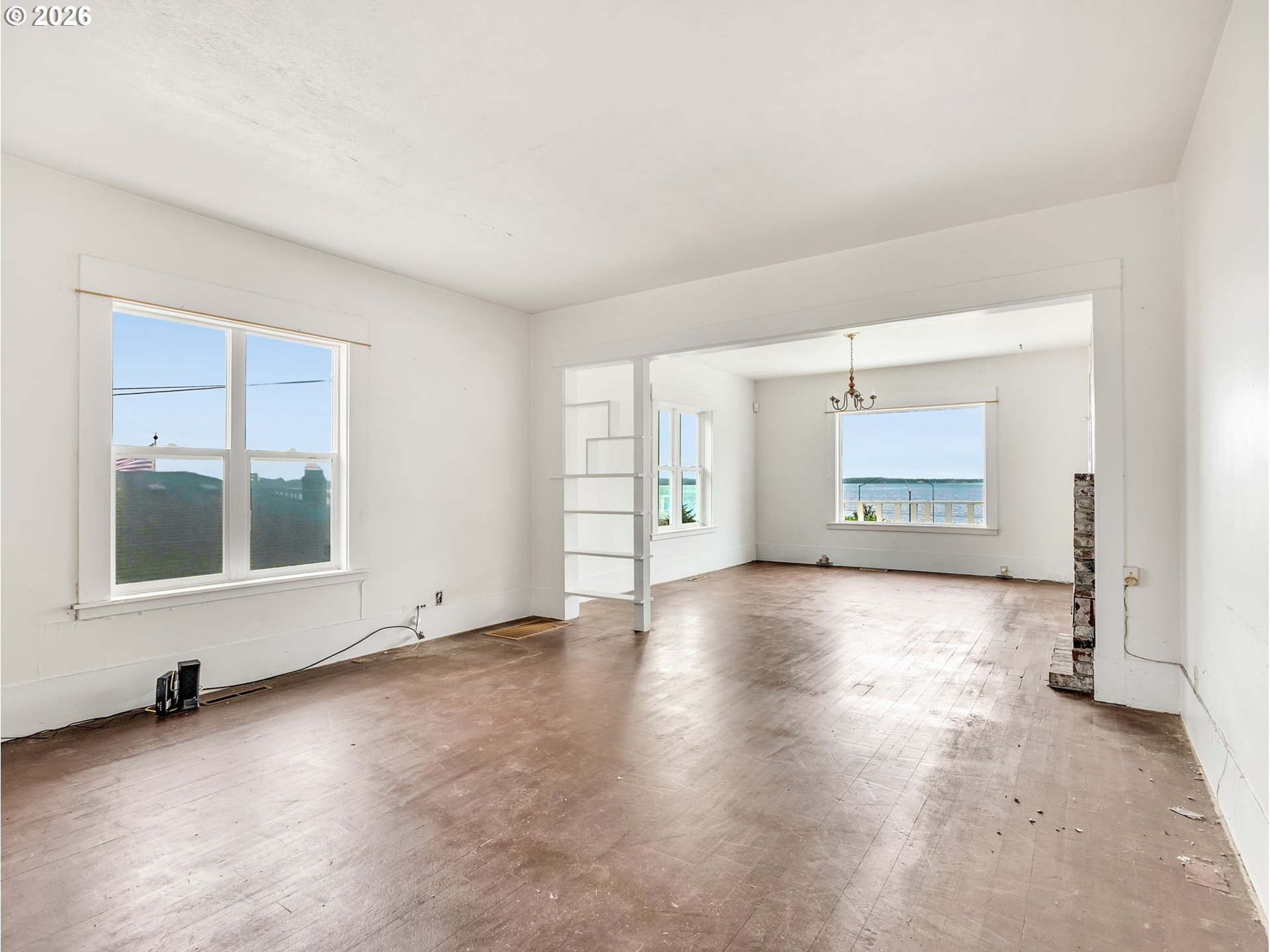 590 Rivington Street Astoria, OR 97103 - Photo 5 of 37