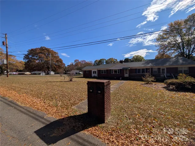 a view of a outdoor space