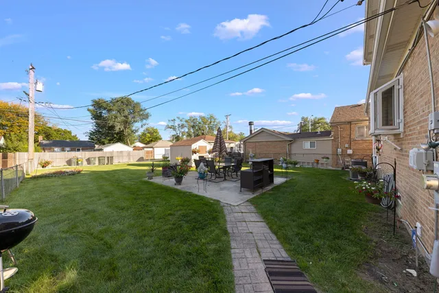 $330,000 | 445 48th Avenue, Bellwood, IL 60104