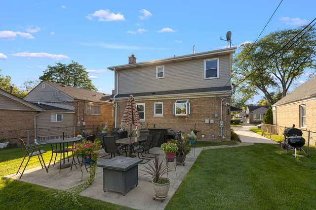 $330,000 | 445 48th Avenue, Bellwood, IL 60104